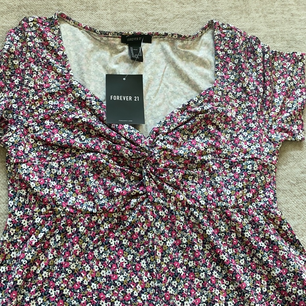 Floral romper - Picture 4 of 7